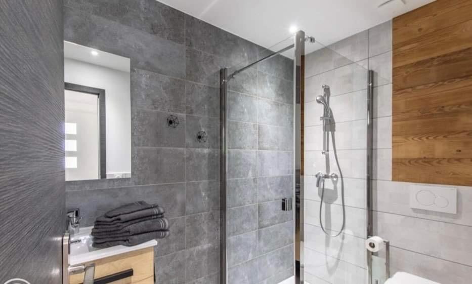 Photo of Bathroom in Montmin