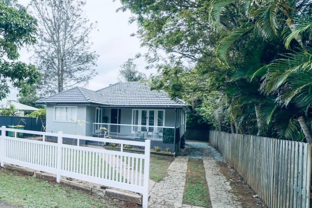 Photo of Buildings in Kallangur