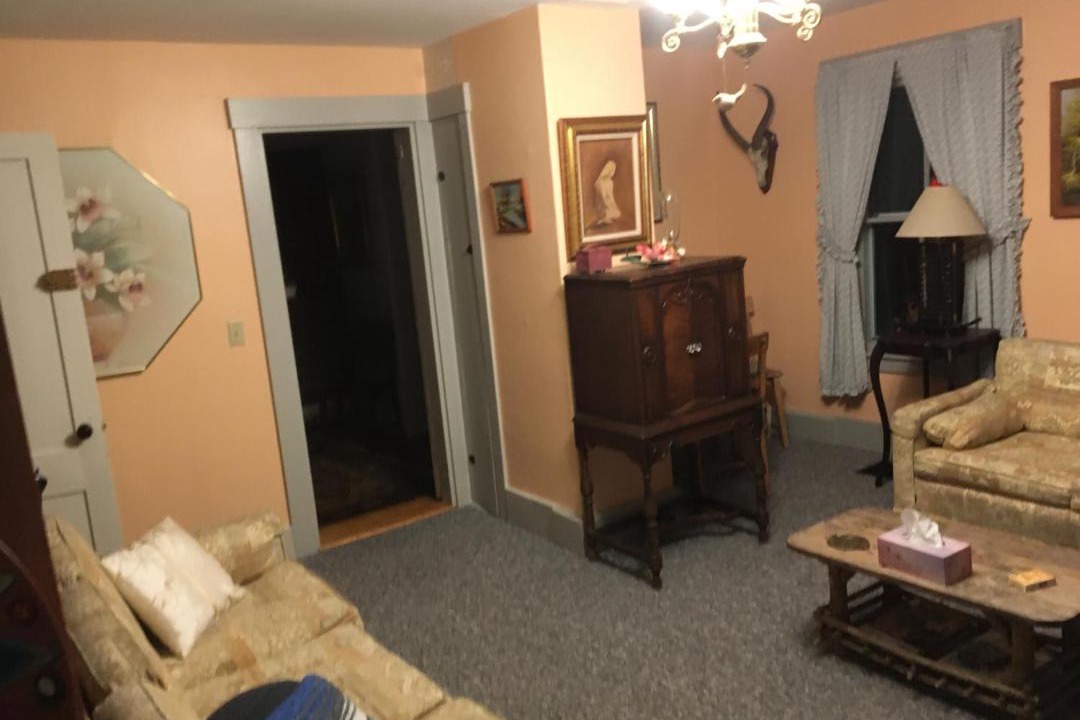 Photo of Livingroom in Dexter