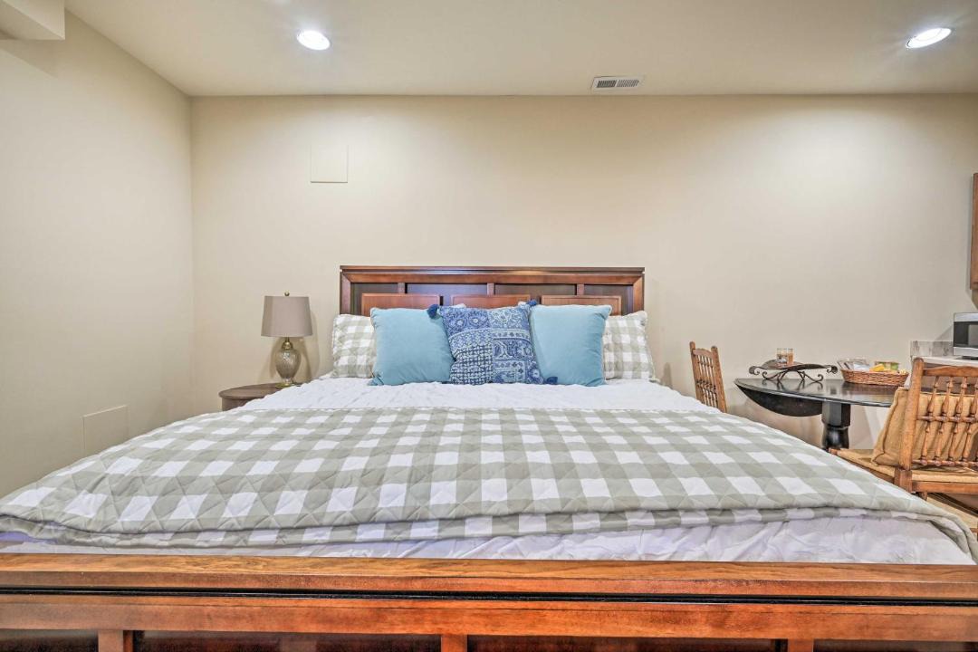 Photo of Bedroom in Mount Lena