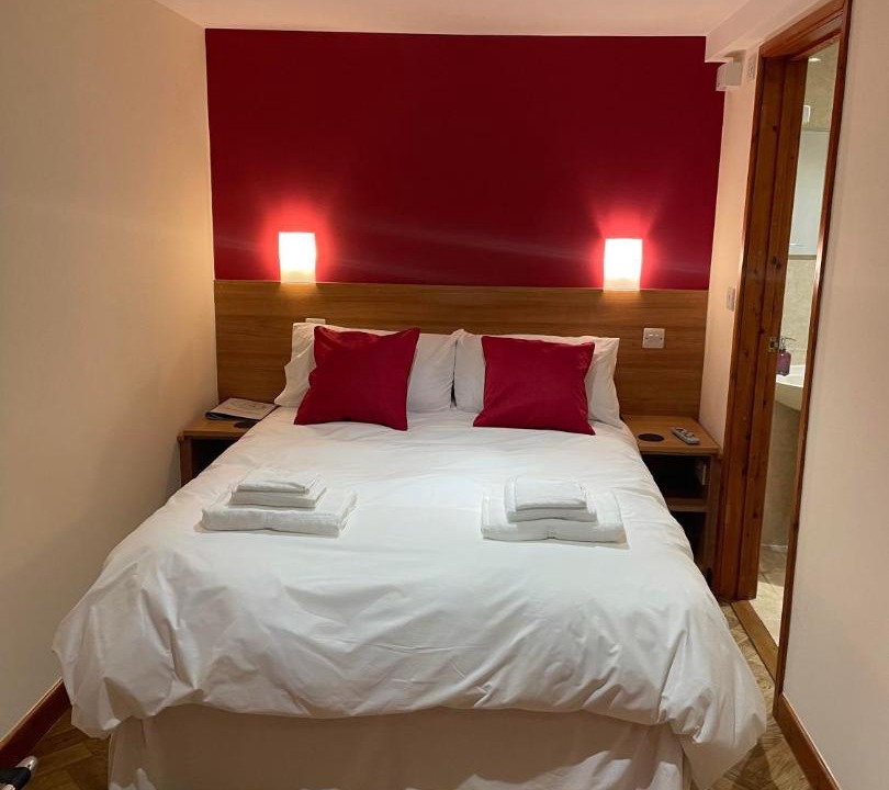 Photo of Bedroom in Street