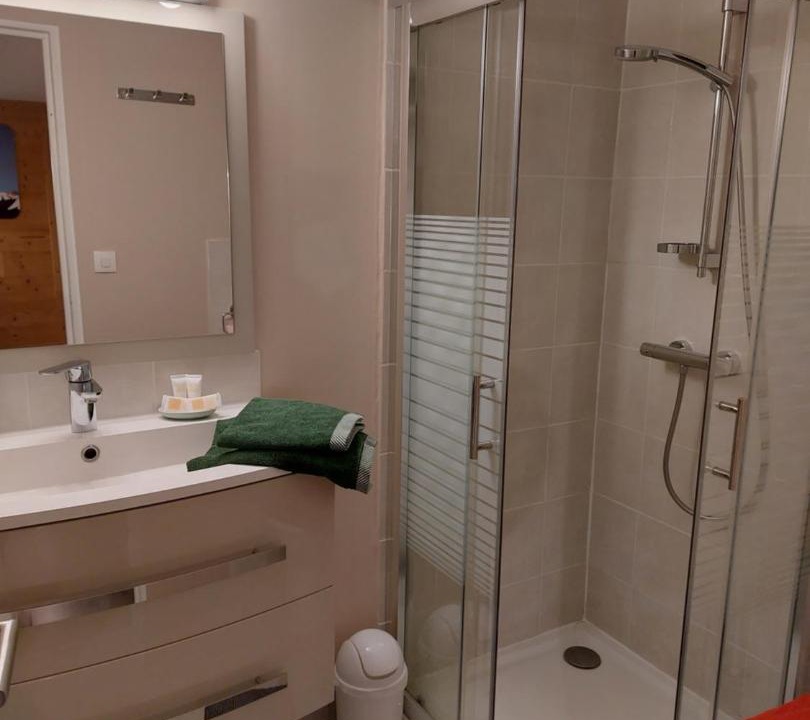 Photo of Bathroom in Le Bourg-d'Oisans