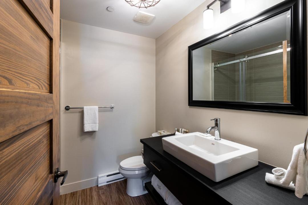 Photo of Bathroom in Sainte-Marguerite-du-Lac-Masson