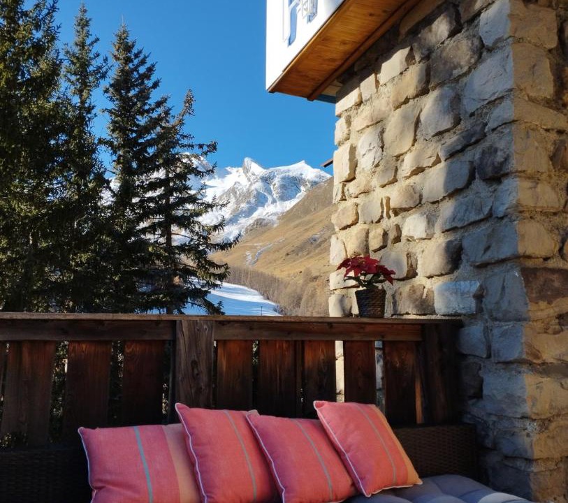 Photo of Others in Allos