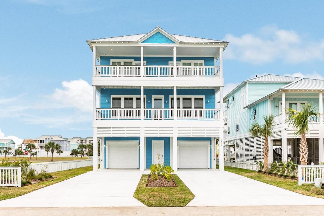 Photo of Buildings in Beachside Village
