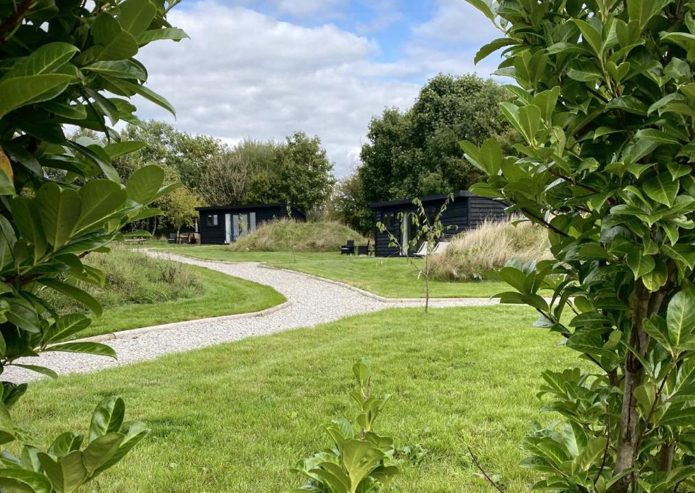 Photo of Others in Foolow