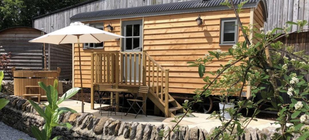 Photo of Buildings in Foolow