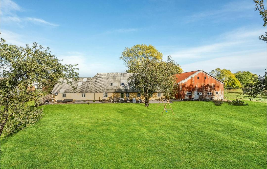 Photo of Others in Skovbyballe