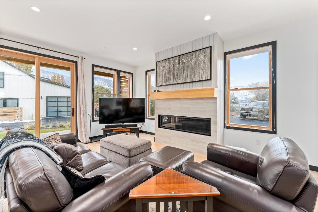 Photo of Livingroom in Wapato Point