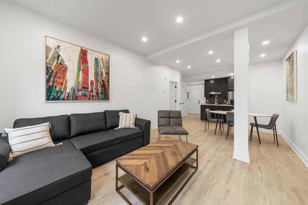 Photo of Others in Cote-Des-Neiges—Notre-Dame-De-Grace