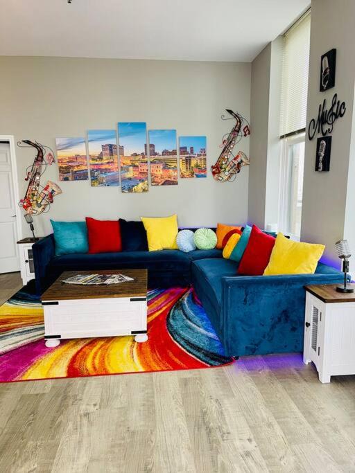 Photo of Livingroom in Downtown Memphis