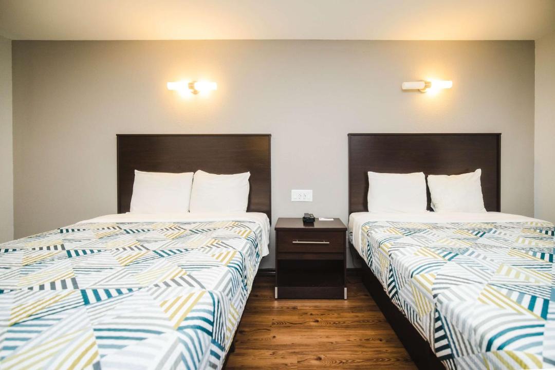 Photo of Bedroom in Channelview