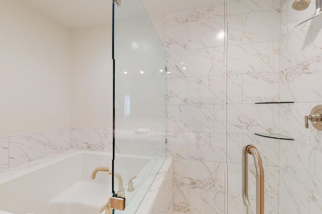 Photo of Bathroom in Cottonwood Heights