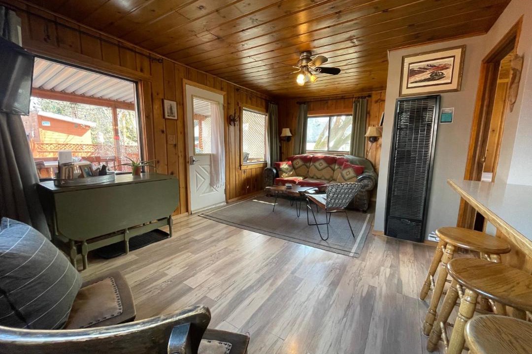 Photo of Livingroom in Lava Hot Springs