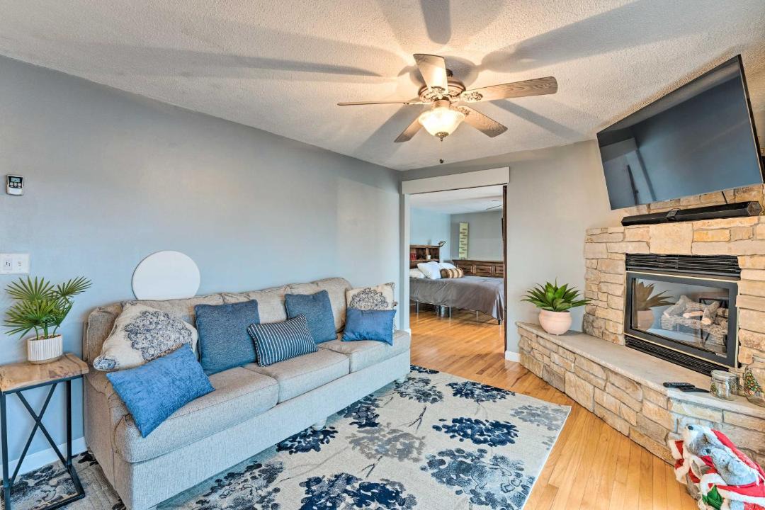 Photo of Livingroom in Rockford