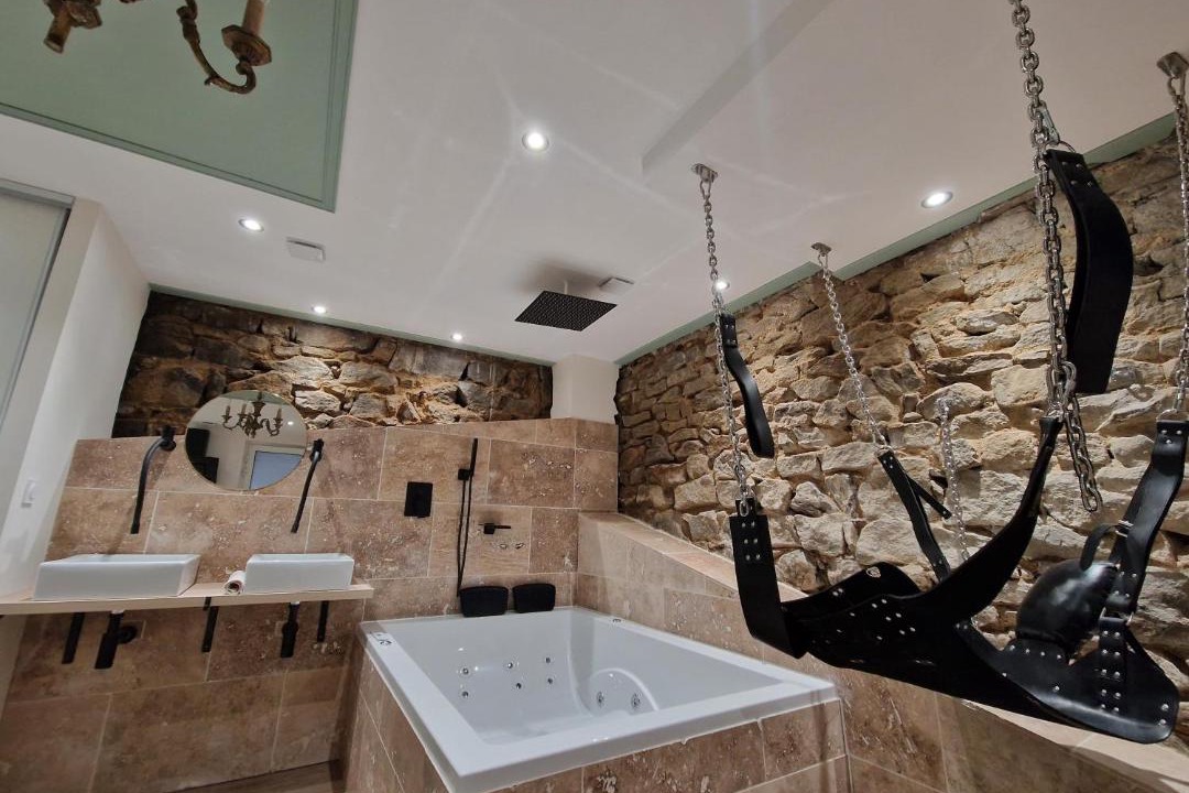 Photo of Others in LʼEtrat