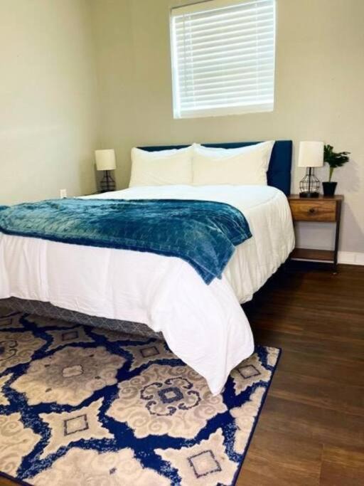 Photo of Bedroom in Grapeland