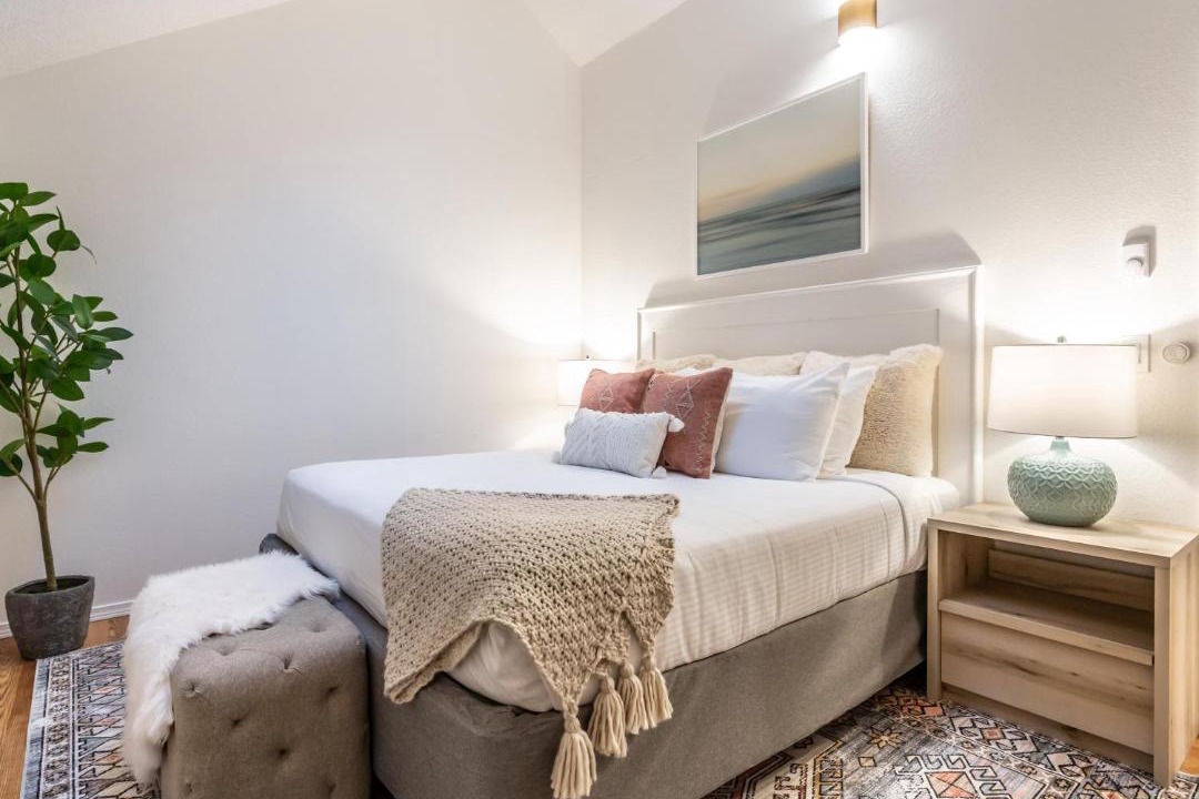 Photo of Bedroom in Deming