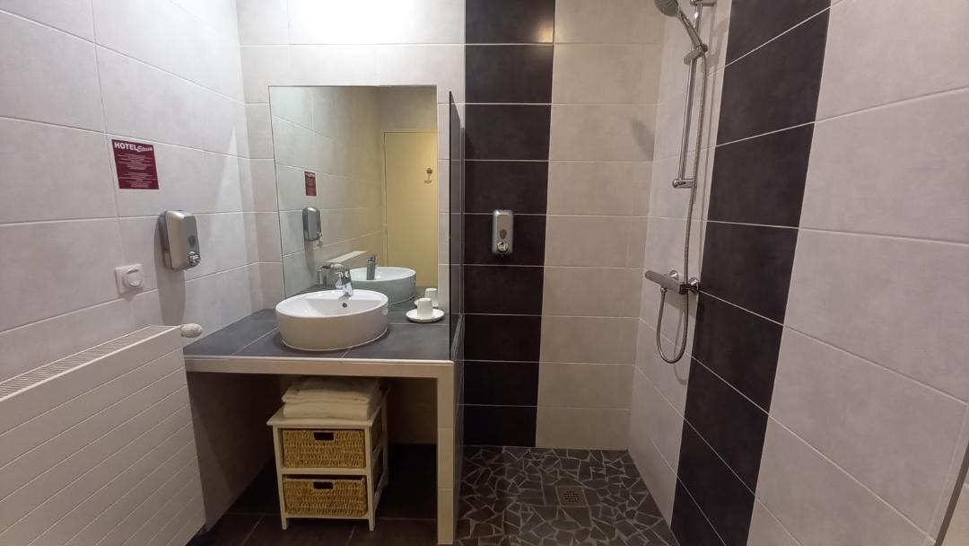 Photo of Bathroom in Feurs