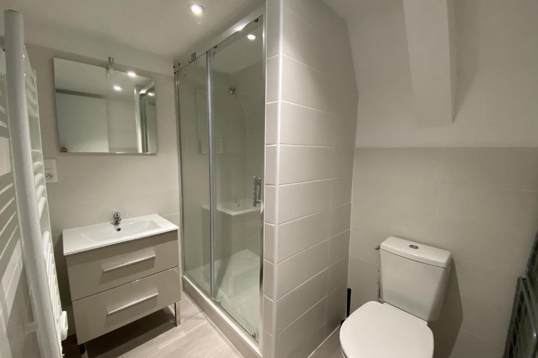 Photo of Bathroom in La Roche-Posay