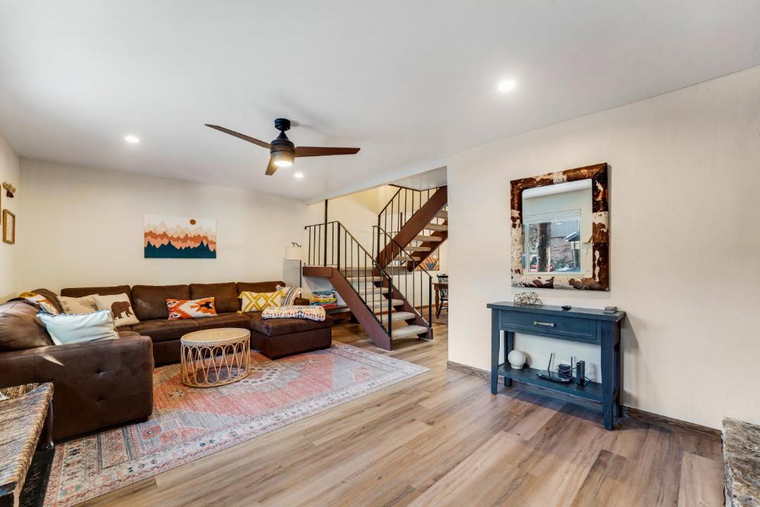 Photo of Livingroom in Lake Forest