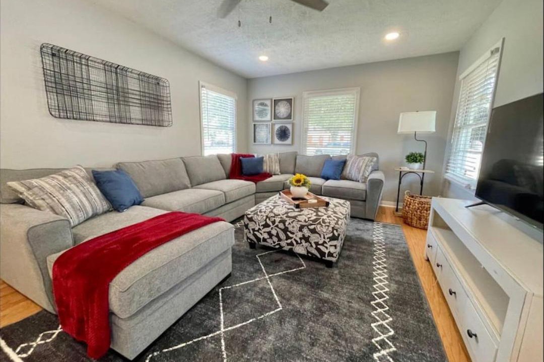 Photo of Livingroom in Ridgecrest