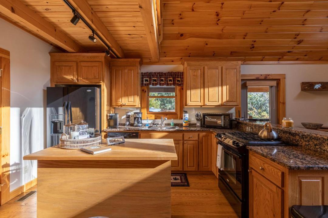 Photo of Kitchen in Linville Falls