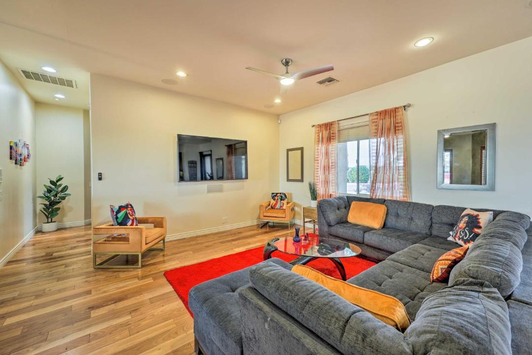 Photo of Livingroom in Desert View Village