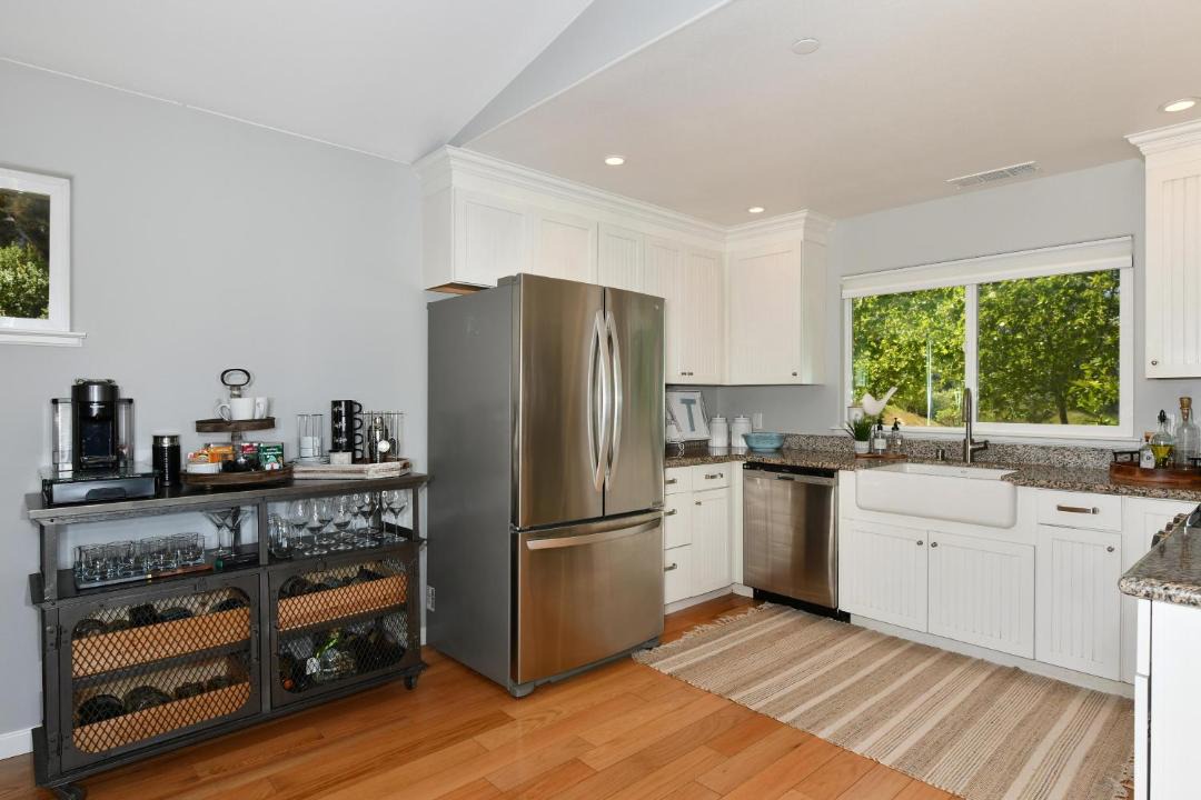 Photo of Kitchen in Lower Lake