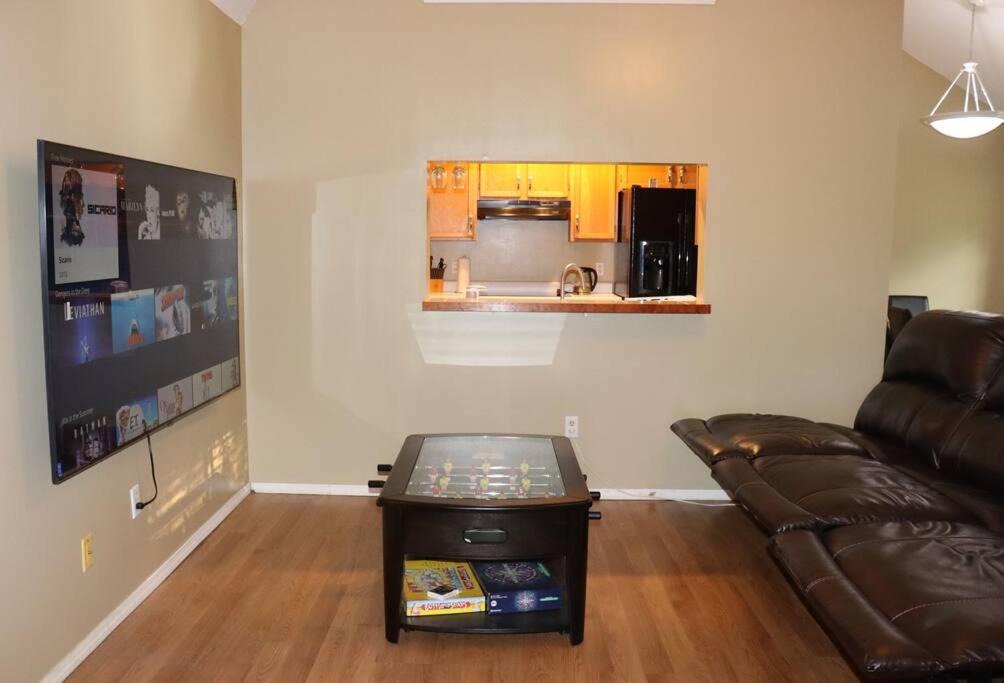 Photo of Livingroom in Springfield
