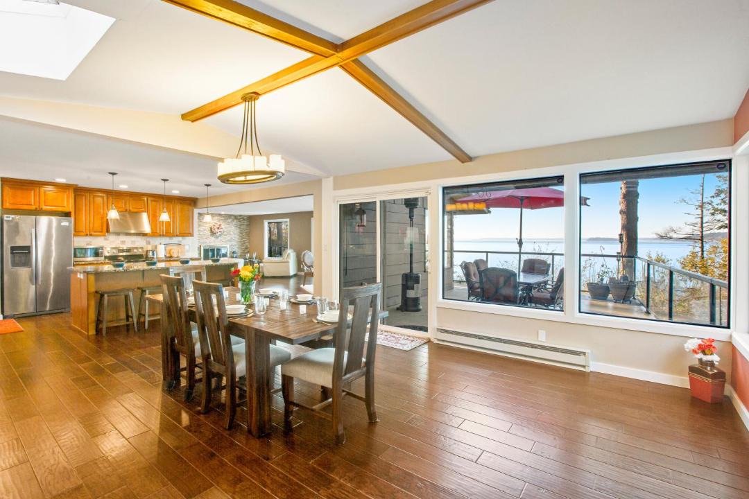 Photo of Livingroom in Camano Island