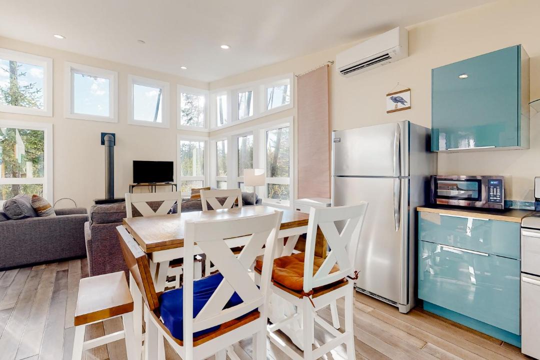 Photo of Others in Nehalem