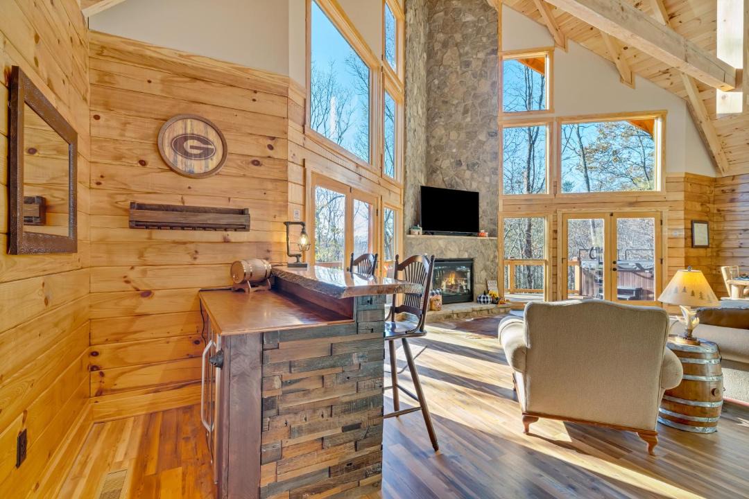 Photo of Livingroom in Dahlonega