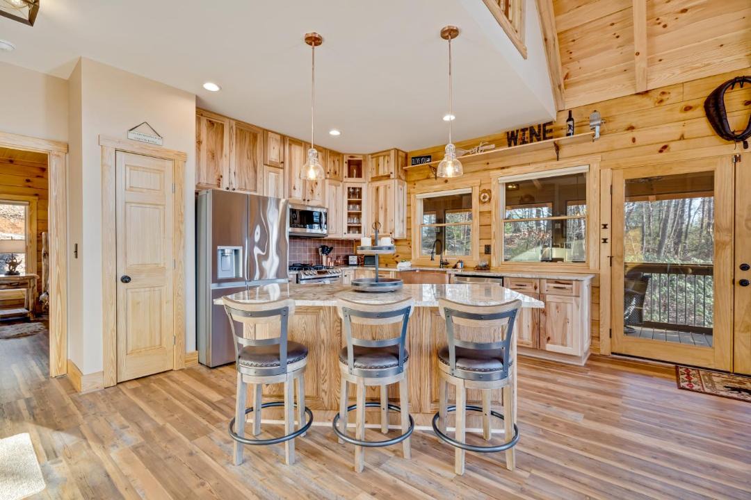 Photo of Livingroom in Dahlonega