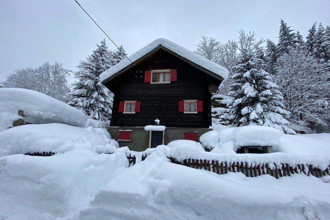 Photo of Buildings in Quinto