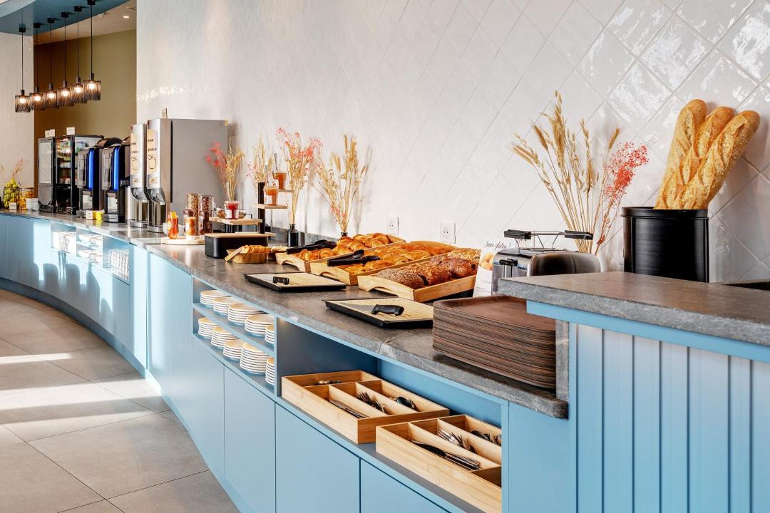 Photo of Others in Faubourg de Bethune