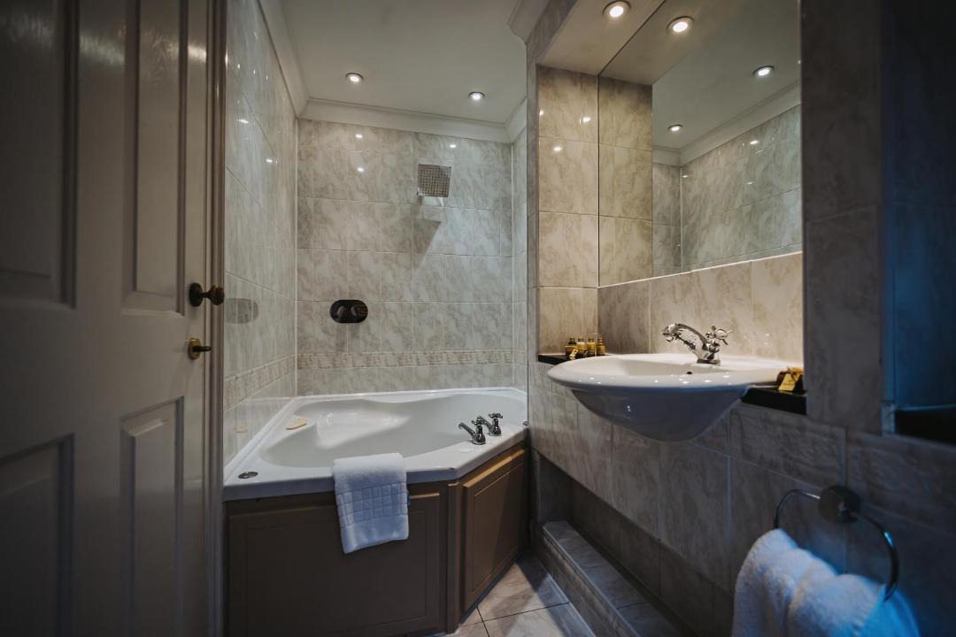 Photo of Others in Ellesmere Port