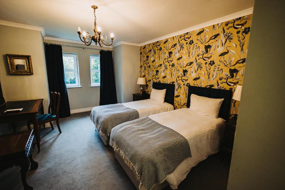 Photo of Others in Ellesmere Port