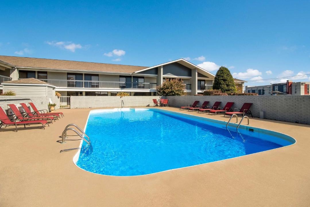 Photo of Others in Murray