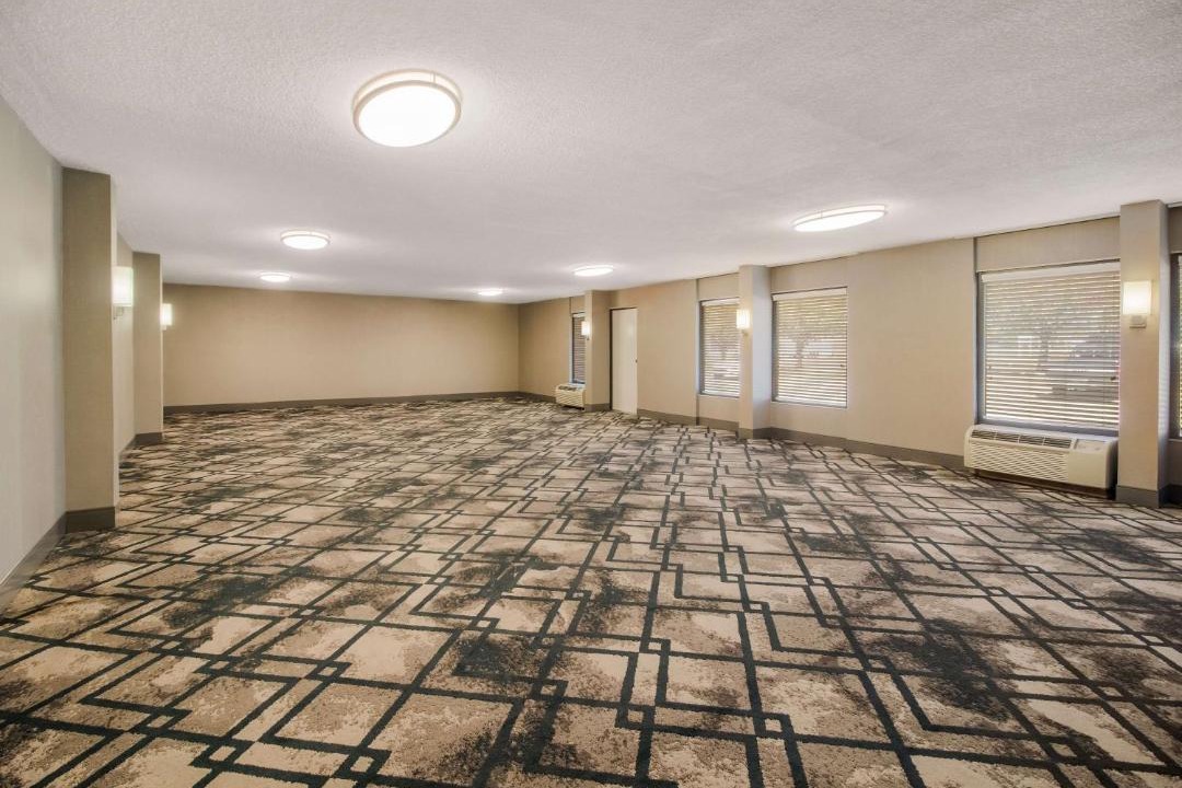 Photo of Others in Murray