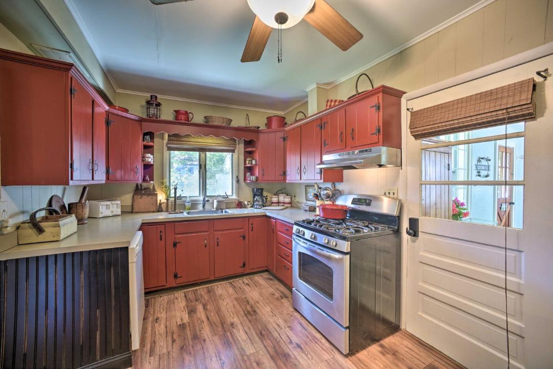 Photo of Kitchen in Speculator