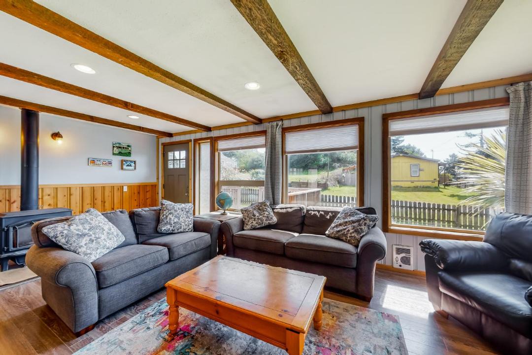 Photo of Livingroom in Pacific City