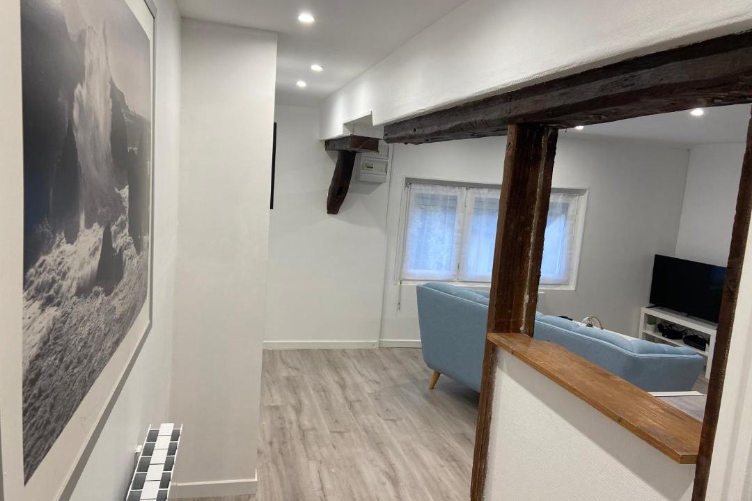 Photo of Others in Tille