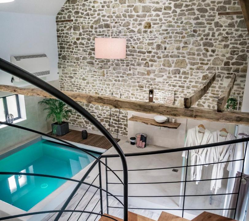 Photo of Others in Martel