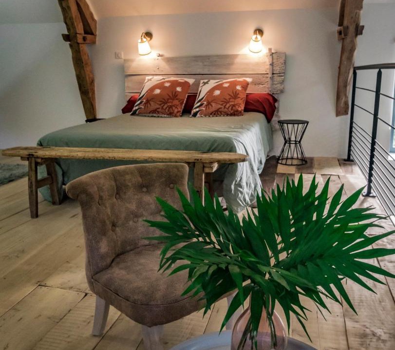 Photo of Others in Martel