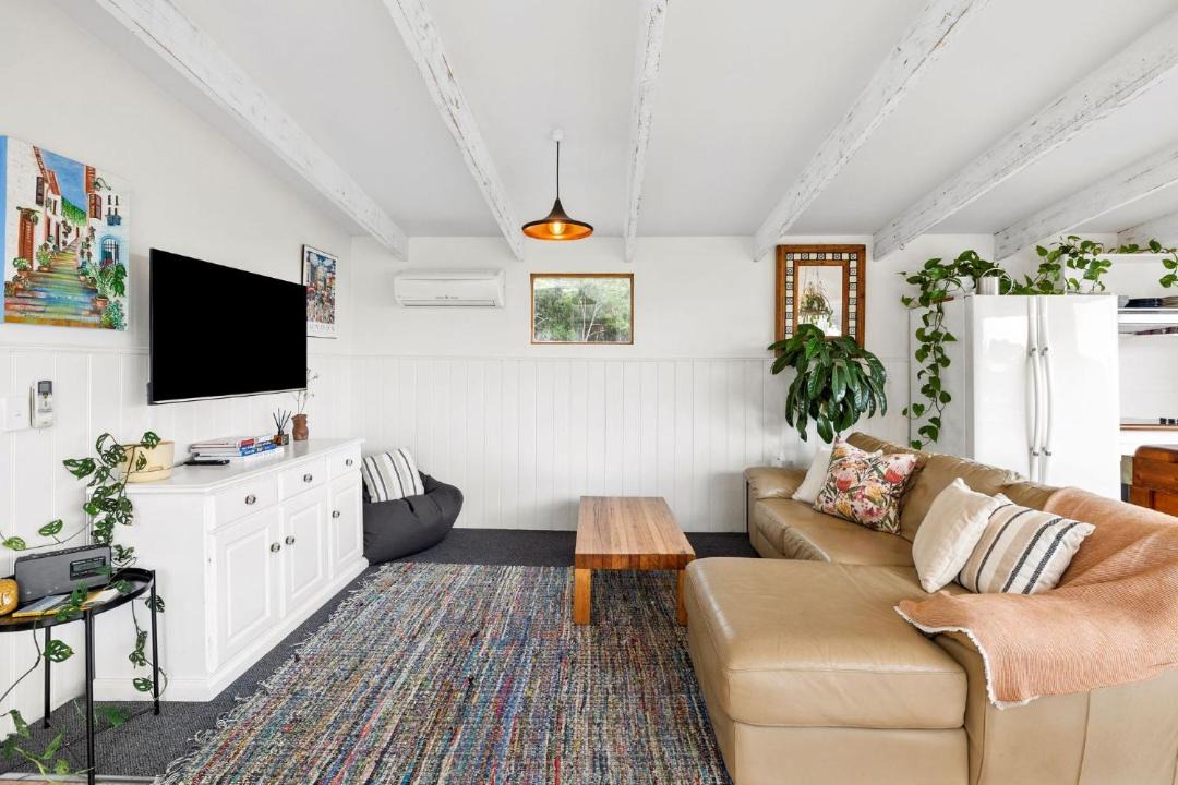 Photo of Livingroom in Lorne