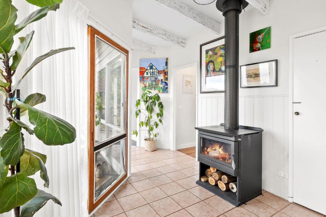 Photo of Others in Lorne