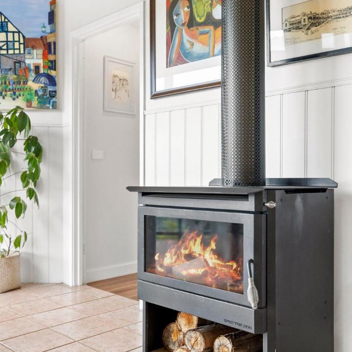 Photo of Others in Lorne