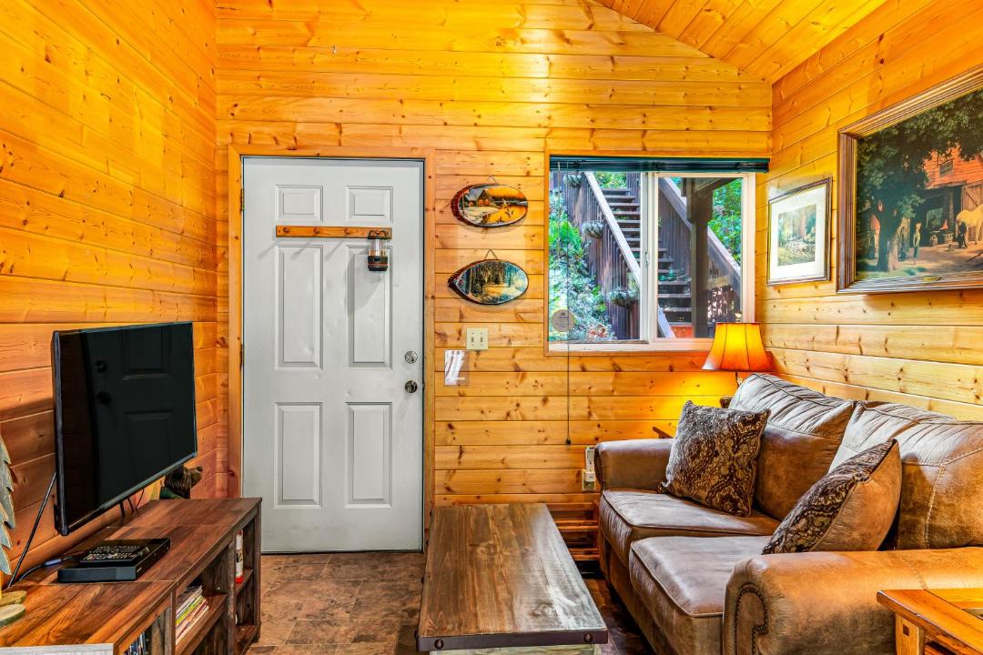 Photo of Livingroom in Port Angeles