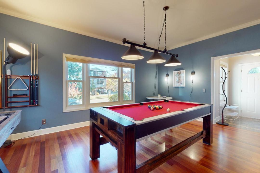 Photo of Others in North Admiral